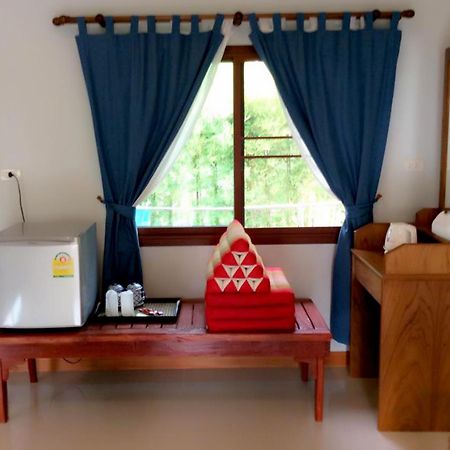 Lanta Wanida Resort Ко-Ланта Екстер'єр фото