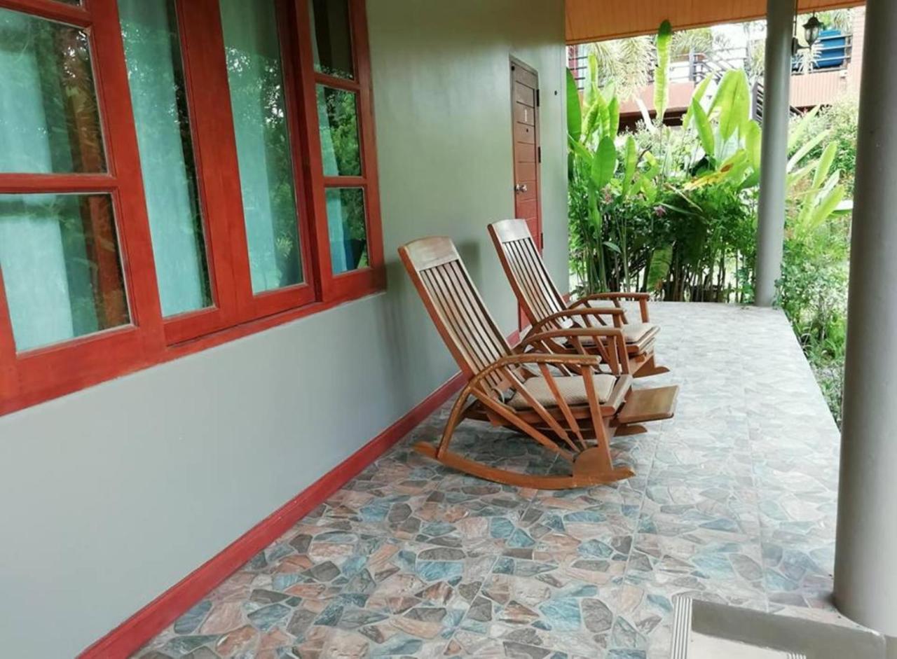 Lanta Wanida Resort Ко-Ланта Екстер'єр фото